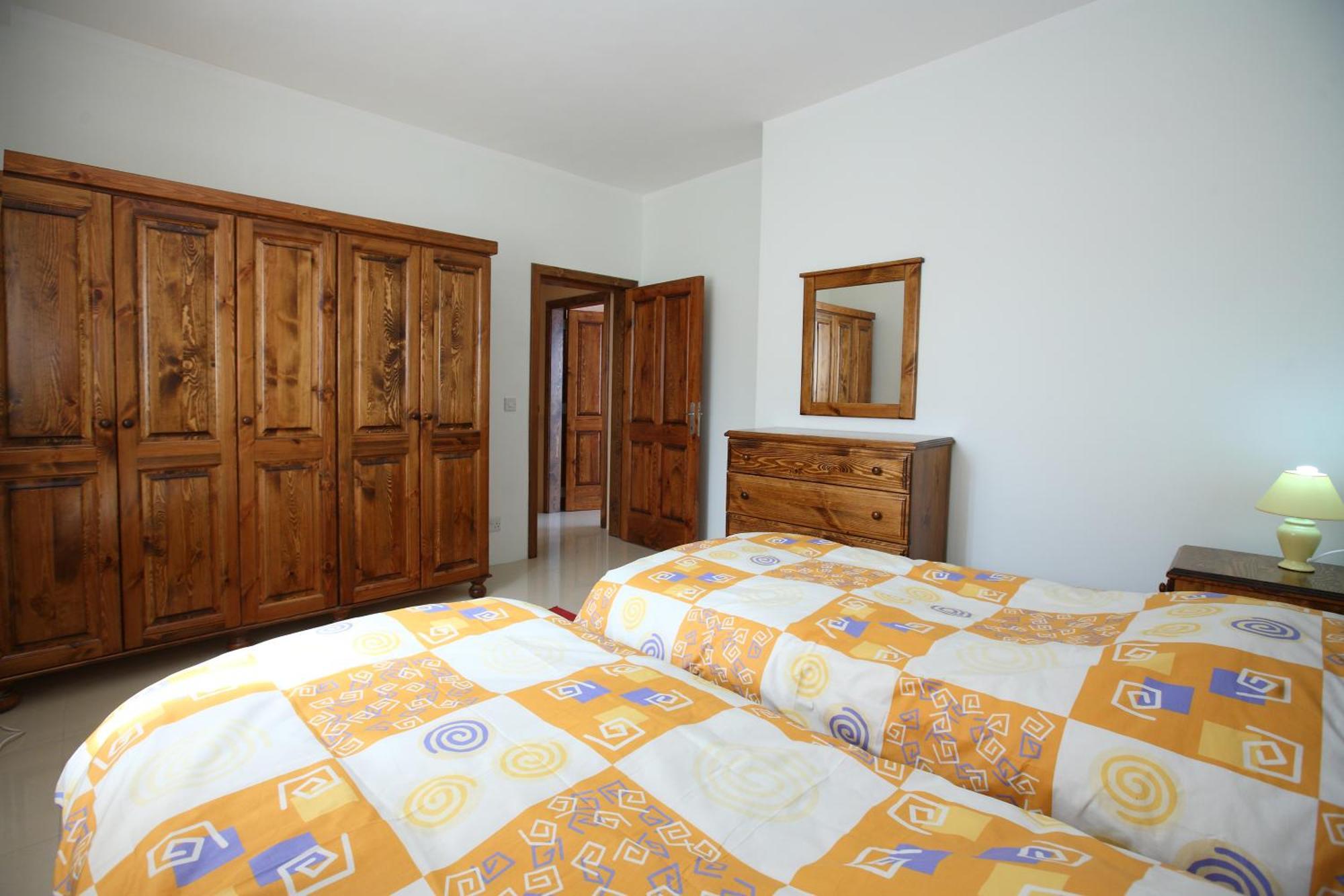 Ferienwohnung Hili Complex Zebbug  Zimmer foto